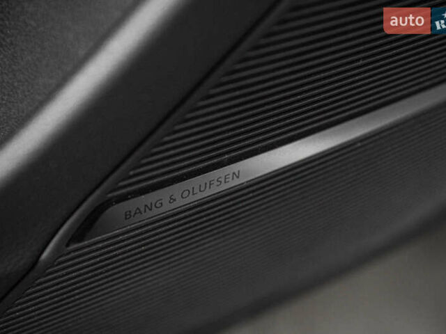 Ауді RS Q8 2023 у Одесі на Automoto.ua Сірий Ауді RS Q8, об'ємом двигуна 4 л та пробігом 15 тис. км за 118500 $, фото 67 на Automoto.ua