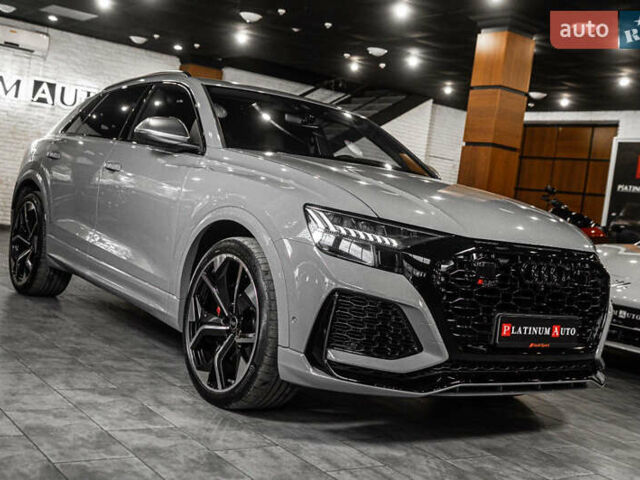 Ауді RS Q8 2023 у Одесі на Automoto.ua Сірий Ауді RS Q8, об'ємом двигуна 4 л та пробігом 15 тис. км за 118500 $, фото 30 на Automoto.ua
