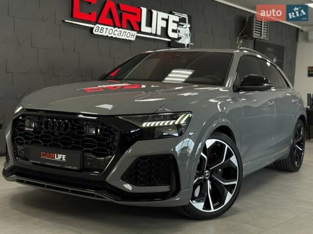 Сірий Ауді RS Q8, об'ємом двигуна 4 л та пробігом 1 тис. км за 139500 $, фото 4 на Automoto.ua