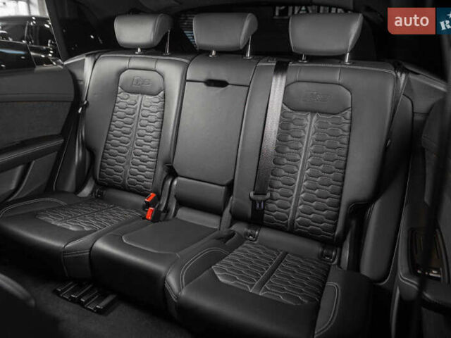 Ауді RS Q8 2023 у Одесі на Automoto.ua Сірий Ауді RS Q8, об'ємом двигуна 4 л та пробігом 15 тис. км за 118500 $, фото 99 на Automoto.ua