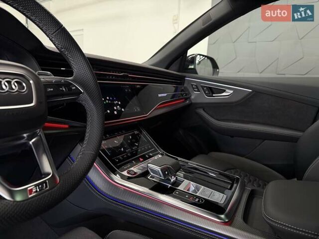 Сірий Ауді RS Q8, об'ємом двигуна 4 л та пробігом 1 тис. км за 139500 $, фото 35 на Automoto.ua