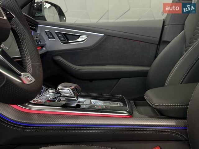 Сірий Ауді RS Q8, об'ємом двигуна 4 л та пробігом 1 тис. км за 139500 $, фото 37 на Automoto.ua