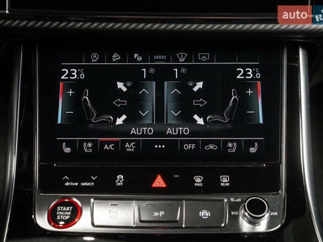 Сірий Ауді RS Q8, об'ємом двигуна 4 л та пробігом 15 тис. км за 122000 $, фото 56 на Automoto.ua