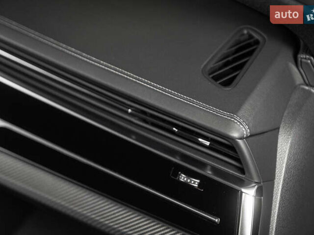 Ауді RS Q8 2023 у Одесі на Automoto.ua Сірий Ауді RS Q8, об'ємом двигуна 4 л та пробігом 15 тис. км за 118500 $, фото 79 на Automoto.ua