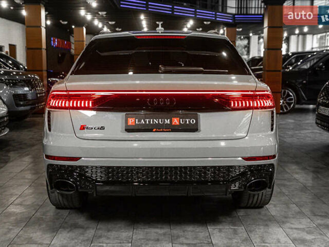 Ауді RS Q8 2023 у Одесі на Automoto.ua Сірий Ауді RS Q8, об'ємом двигуна 4 л та пробігом 15 тис. км за 118500 $, фото 23 на Automoto.ua