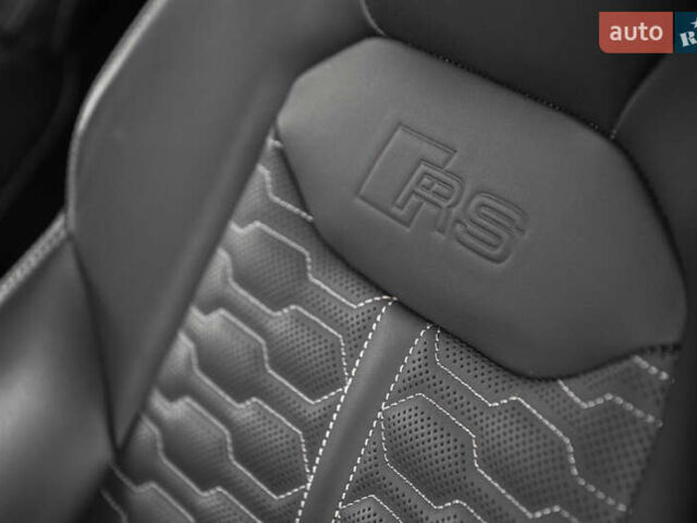 Ауді RS Q8 2023 у Одесі на Automoto.ua Сірий Ауді RS Q8, об'ємом двигуна 4 л та пробігом 15 тис. км за 118500 $, фото 90 на Automoto.ua