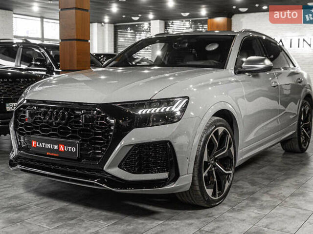 Ауді RS Q8 2023 у Одесі на Automoto.ua Сірий Ауді RS Q8, об'ємом двигуна 4 л та пробігом 15 тис. км за 118500 $, фото 36 на Automoto.ua