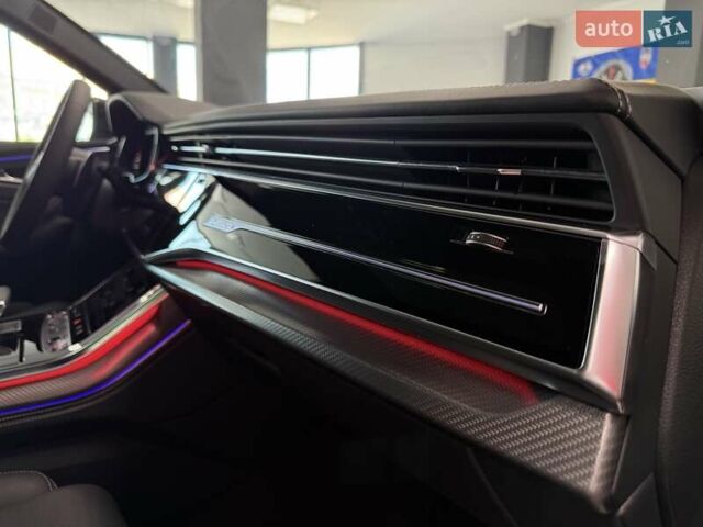 Сірий Ауді RS Q8, об'ємом двигуна 4 л та пробігом 1 тис. км за 139500 $, фото 70 на Automoto.ua