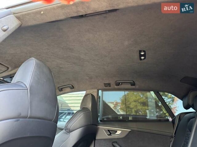 Сірий Ауді RS Q8, об'ємом двигуна 4 л та пробігом 27 тис. км за 126900 $, фото 12 на Automoto.ua
