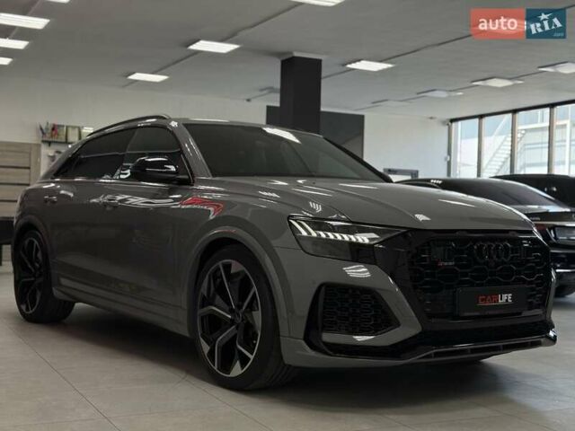 Сірий Ауді RS Q8, об'ємом двигуна 4 л та пробігом 1 тис. км за 139500 $, фото 12 на Automoto.ua
