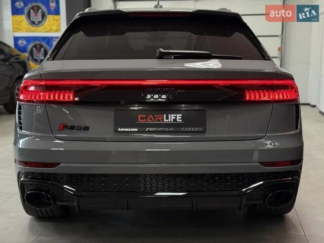 Сірий Ауді RS Q8, об'ємом двигуна 4 л та пробігом 1 тис. км за 139500 $, фото 21 на Automoto.ua