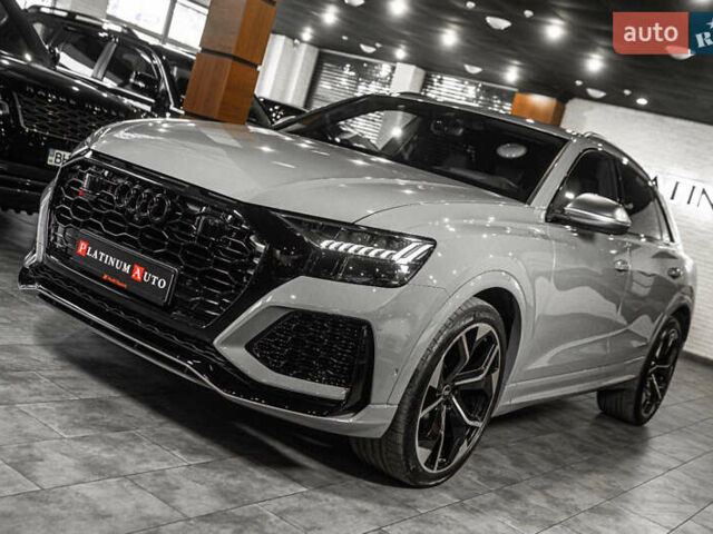 Ауді RS Q8 2023 у Одесі на Automoto.ua Сірий Ауді RS Q8, об'ємом двигуна 4 л та пробігом 15 тис. км за 118500 $, фото 34 на Automoto.ua