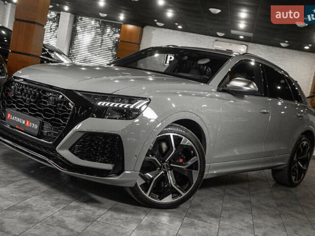 Ауді RS Q8 2023 у Одесі на Automoto.ua Сірий Ауді RS Q8, об'ємом двигуна 4 л та пробігом 15 тис. км за 118500 $, фото 11 на Automoto.ua