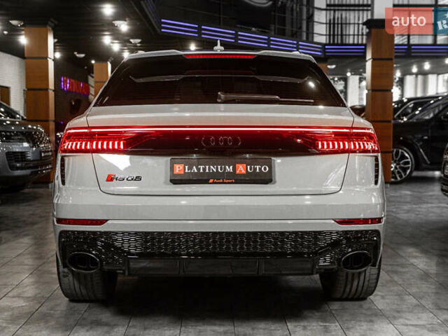 Ауді RS Q8 2023 у Одесі на Automoto.ua Сірий Ауді RS Q8, об'ємом двигуна 4 л та пробігом 15 тис. км за 118500 $, фото 22 на Automoto.ua