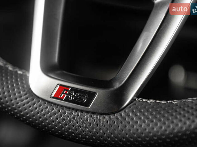 Ауді RS Q8 2023 у Одесі на Automoto.ua Сірий Ауді RS Q8, об'ємом двигуна 4 л та пробігом 15 тис. км за 118500 $, фото 60 на Automoto.ua