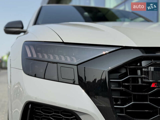Серый Ауди RS Q8, объемом двигателя 4 л и пробегом 26 тыс. км за 125000 $, фото 29 на Automoto.ua