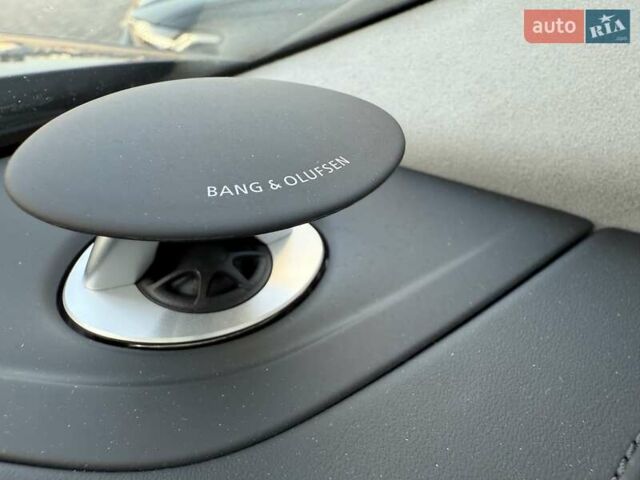 Серый Ауди RS Q8, объемом двигателя 4 л и пробегом 6 тыс. км за 139999 $, фото 6 на Automoto.ua