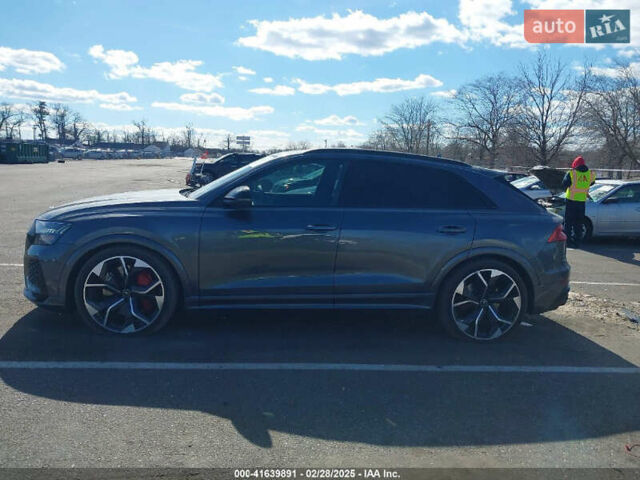 Серый Ауди RS Q8, объемом двигателя 4 л и пробегом 2 тыс. км за 65000 $, фото 2 на Automoto.ua