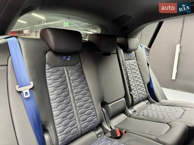 Серый Ауди RS Q8, объемом двигателя 4 л и пробегом 1 тыс. км за 185900 $, фото 49 на Automoto.ua