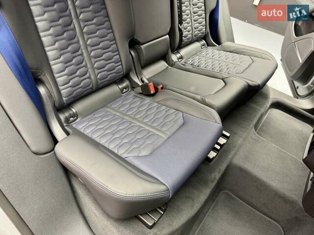 Серый Ауди RS Q8, объемом двигателя 4 л и пробегом 1 тыс. км за 185900 $, фото 50 на Automoto.ua