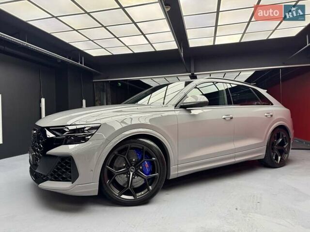 Серый Ауди RS Q8, объемом двигателя 4 л и пробегом 1 тыс. км за 185900 $, фото 5 на Automoto.ua