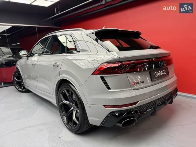 Сірий Ауді RS Q8, об'ємом двигуна 4 л та пробігом 1 тис. км за 179900 $, фото 25 на Automoto.ua