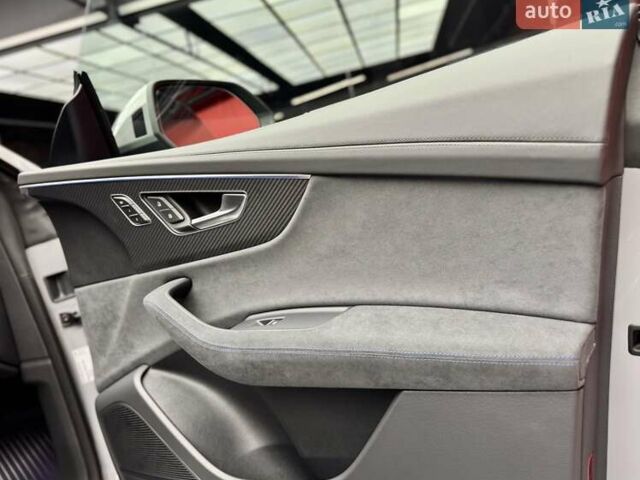 Серый Ауди RS Q8, объемом двигателя 4 л и пробегом 1 тыс. км за 185900 $, фото 55 на Automoto.ua