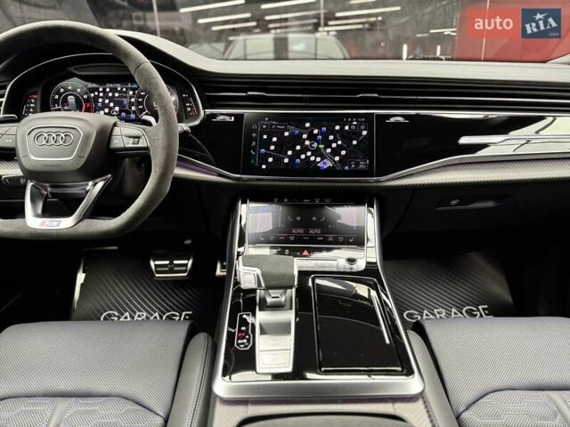 Сірий Ауді RS Q8, об'ємом двигуна 4 л та пробігом 1 тис. км за 179900 $, фото 41 на Automoto.ua