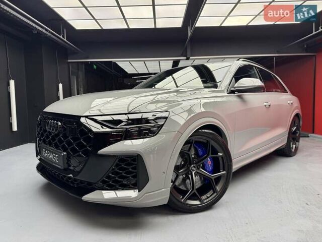 Серый Ауди RS Q8, объемом двигателя 4 л и пробегом 1 тыс. км за 185900 $, фото 4 на Automoto.ua