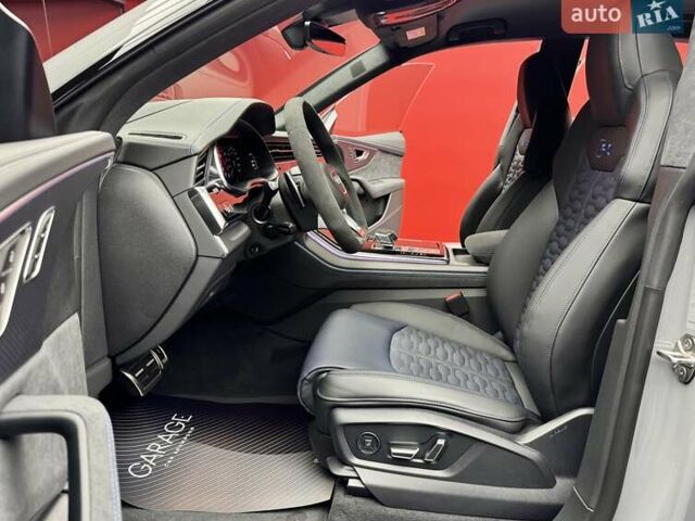 Серый Ауди RS Q8, объемом двигателя 4 л и пробегом 1 тыс. км за 185900 $, фото 32 на Automoto.ua