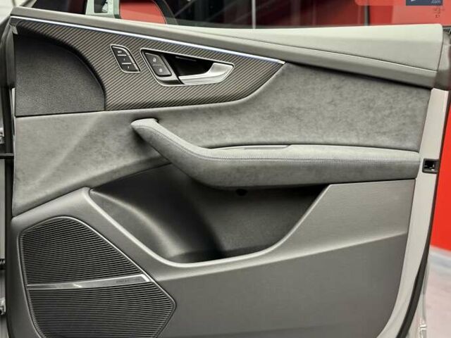 Серый Ауди RS Q8, объемом двигателя 4 л и пробегом 1 тыс. км за 185900 $, фото 54 на Automoto.ua