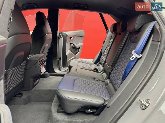Серый Ауди RS Q8, объемом двигателя 4 л и пробегом 1 тыс. км за 185900 $, фото 42 на Automoto.ua