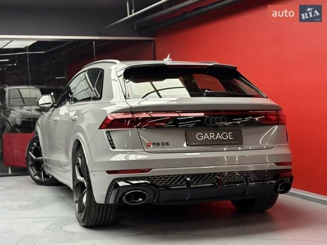 Сірий Ауді RS Q8, об'ємом двигуна 4 л та пробігом 1 тис. км за 179900 $, фото 27 на Automoto.ua