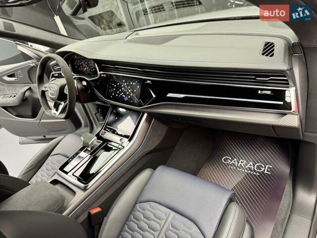 Сірий Ауді RS Q8, об'ємом двигуна 4 л та пробігом 1 тис. км за 179900 $, фото 69 на Automoto.ua