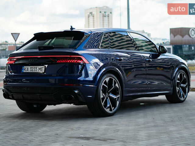 Синий Ауди RS Q8, объемом двигателя 4 л и пробегом 70 тыс. км за 96000 $, фото 12 на Automoto.ua