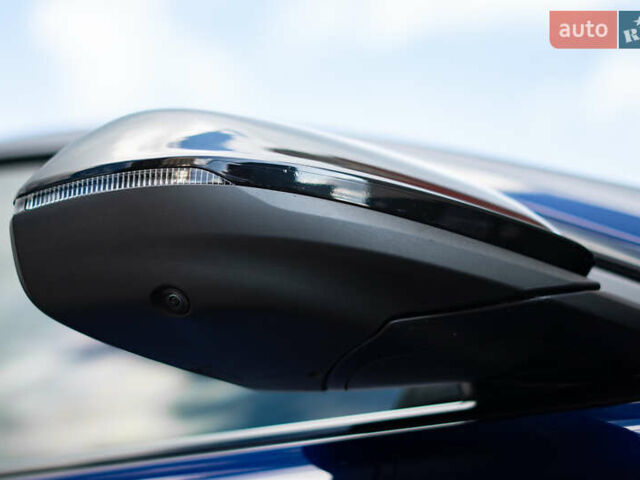 Синій Ауді RS Q8, об'ємом двигуна 4 л та пробігом 75 тис. км за 93000 $, фото 18 на Automoto.ua