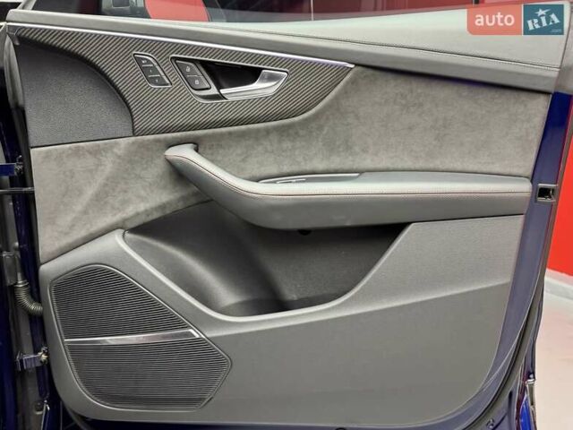 Синий Ауди RS Q8, объемом двигателя 4 л и пробегом 66 тыс. км за 155500 $, фото 64 на Automoto.ua