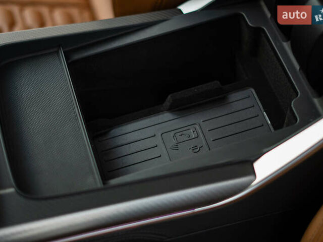 Синій Ауді RS Q8, об'ємом двигуна 4 л та пробігом 75 тис. км за 93000 $, фото 37 на Automoto.ua