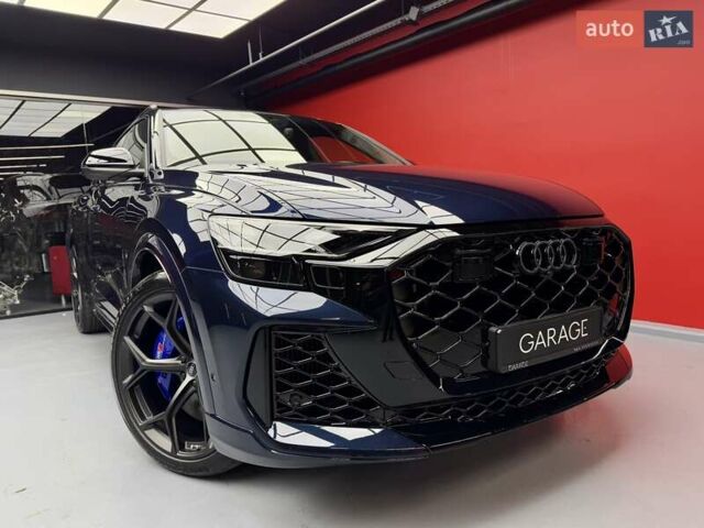 Синій Ауді RS Q8, об'ємом двигуна 4 л та пробігом 1 тис. км за 169900 $, фото 9 на Automoto.ua