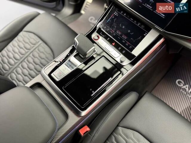 Синій Ауді RS Q8, об'ємом двигуна 4 л та пробігом 1 тис. км за 169900 $, фото 72 на Automoto.ua