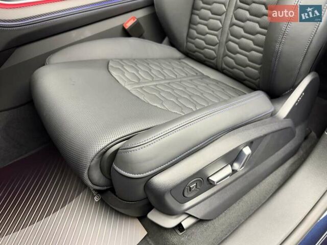 Синій Ауді RS Q8, об'ємом двигуна 4 л та пробігом 1 тис. км за 169900 $, фото 36 на Automoto.ua