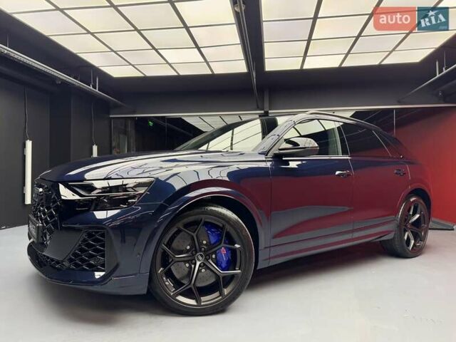 Синій Ауді RS Q8, об'ємом двигуна 4 л та пробігом 1 тис. км за 169900 $, фото 5 на Automoto.ua