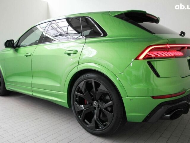 Зелений Ауді RS Q8, об'ємом двигуна 0 л та пробігом 0 тис. км за 193668 $, фото 2 на Automoto.ua