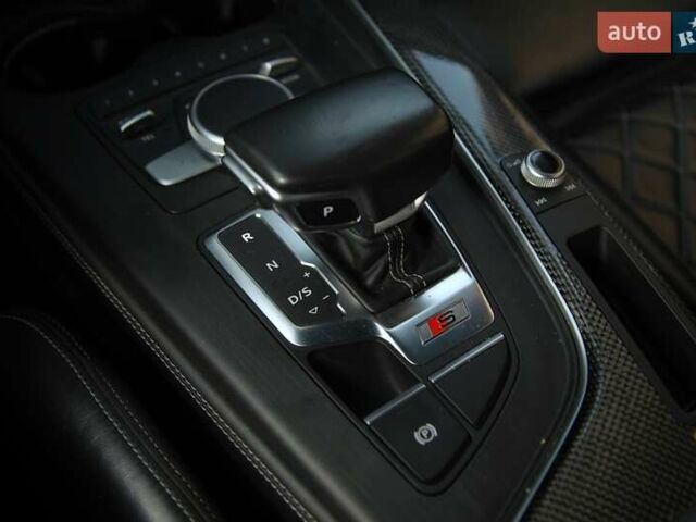 Белый Ауди S5 Sportback, объемом двигателя 3 л и пробегом 120 тыс. км за 34000 $, фото 20 на Automoto.ua