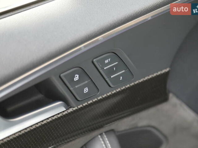 Белый Ауди S5 Sportback, объемом двигателя 3 л и пробегом 120 тыс. км за 34000 $, фото 23 на Automoto.ua