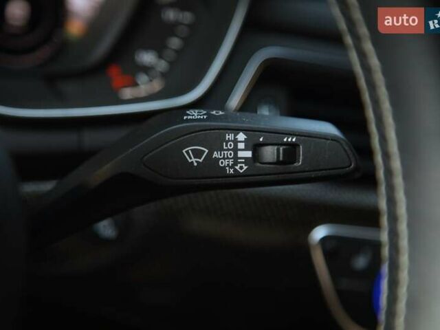 Белый Ауди S5 Sportback, объемом двигателя 3 л и пробегом 120 тыс. км за 34000 $, фото 25 на Automoto.ua