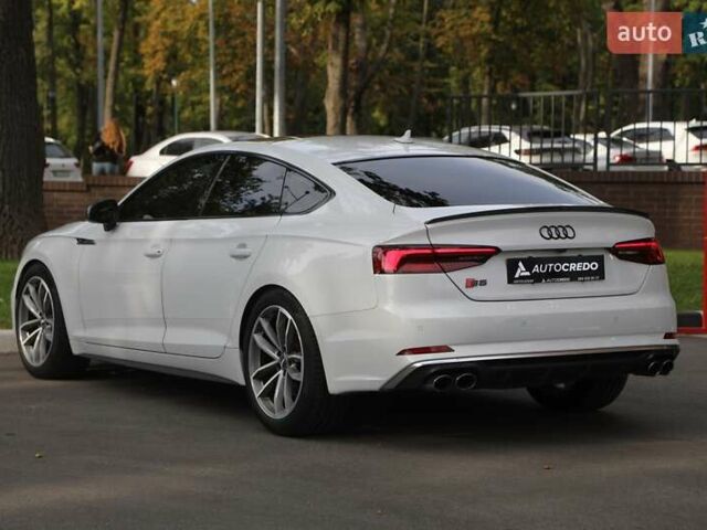 Белый Ауди S5 Sportback, объемом двигателя 3 л и пробегом 120 тыс. км за 34000 $, фото 5 на Automoto.ua