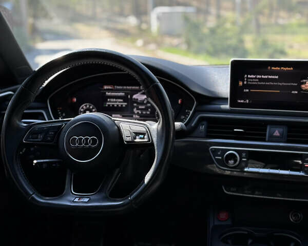 Белый Ауди S5 Sportback, объемом двигателя 3 л и пробегом 81 тыс. км за 41999 $, фото 11 на Automoto.ua