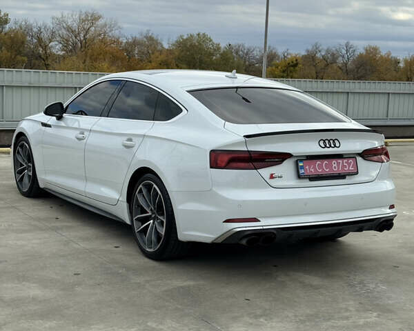 Белый Ауди S5 Sportback, объемом двигателя 3 л и пробегом 120 тыс. км за 33900 $, фото 7 на Automoto.ua