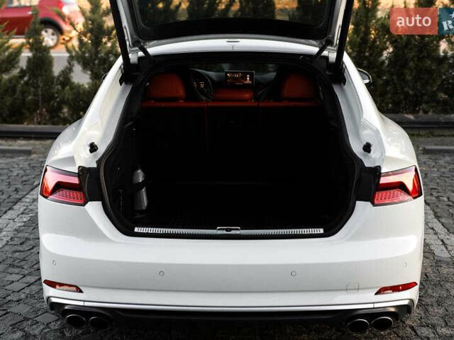 Білий Ауді S5 Sportback, об'ємом двигуна 3 л та пробігом 139 тис. км за 32000 $, фото 71 на Automoto.ua